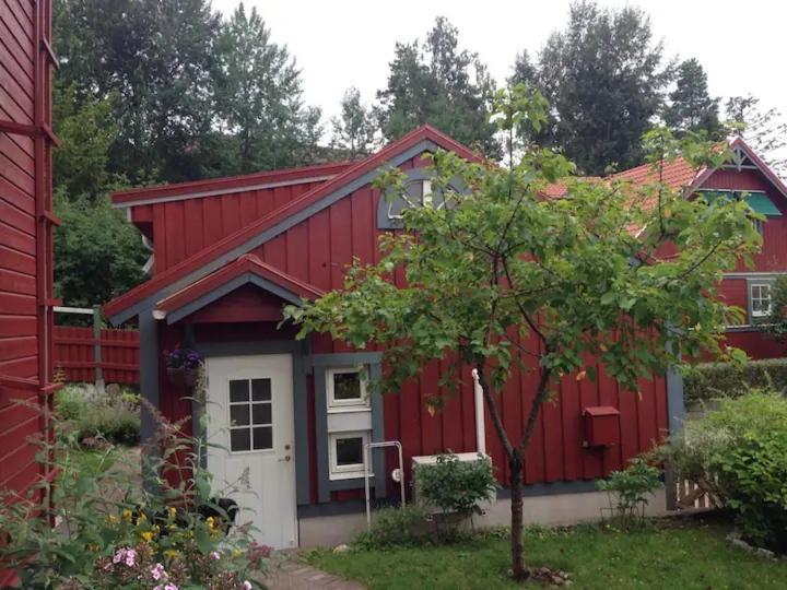 Lilla Gaeststugan Uppsala Esterno foto